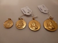 escapularios de oro. cod 29